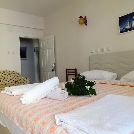 Onur Pension Fethiye Rom bilde
