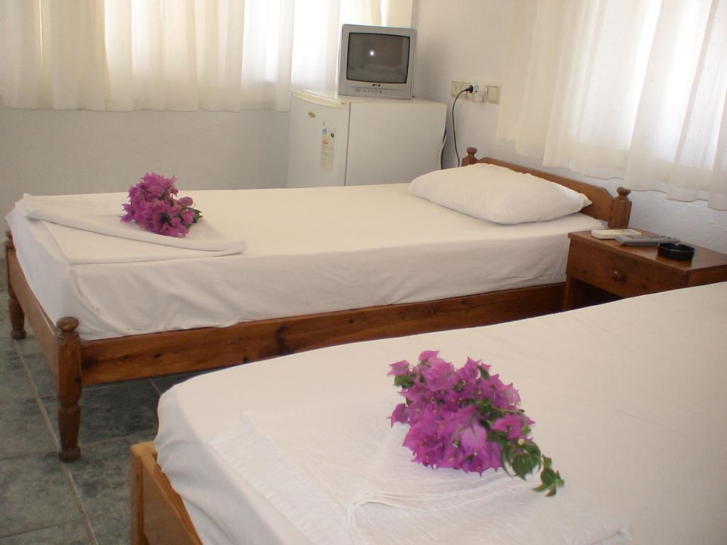 Onur Pension Fethiye Rom bilde